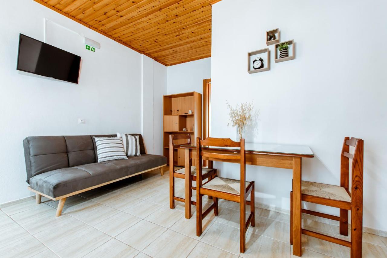 Koulouris Apartments & Studios Kalyves Exteriér fotografie